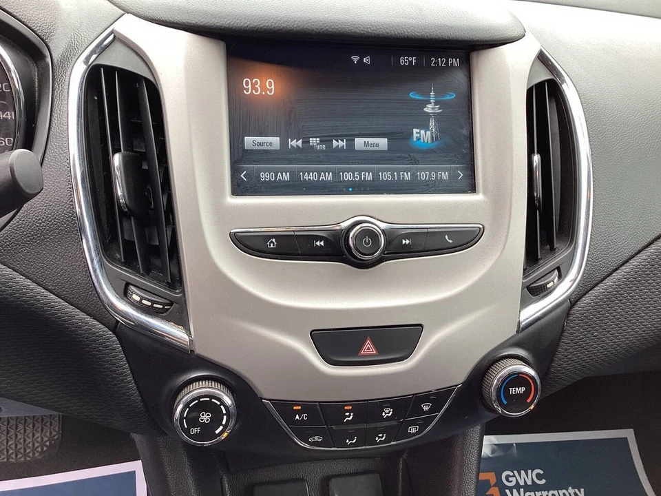 2018 Chevrolet Cruze - Image 16 of 20