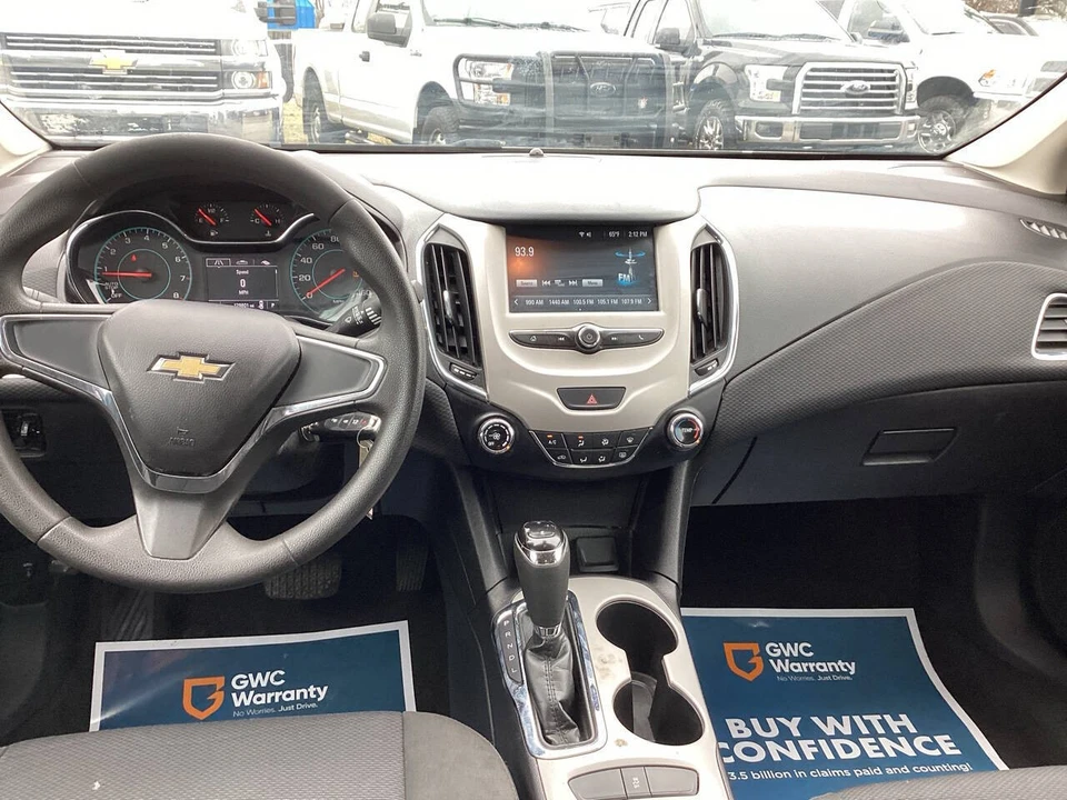 2018 Chevrolet Cruze - Image 18 of 20