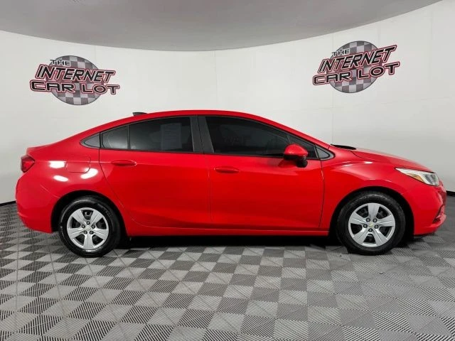 2018 Chevrolet Cruze - Image 8 of 12