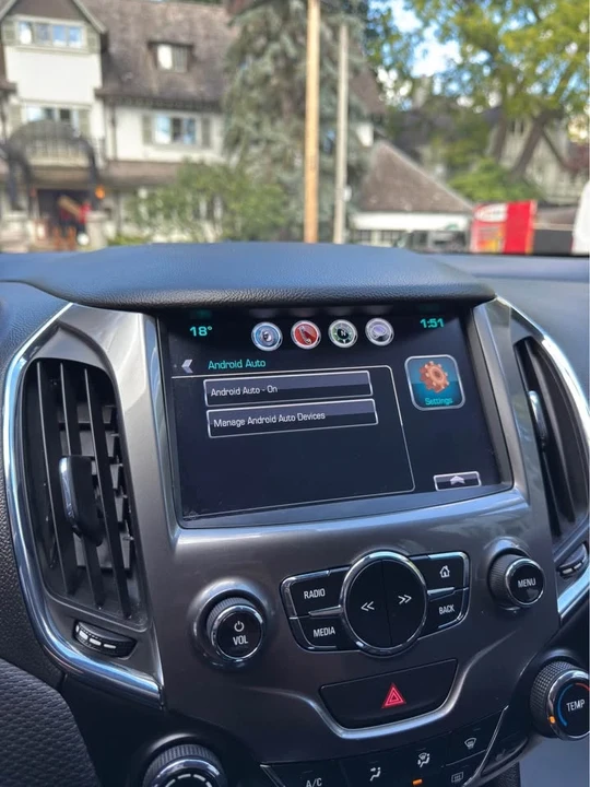 2018 Chevrolet Cruze - Image 11 of 14