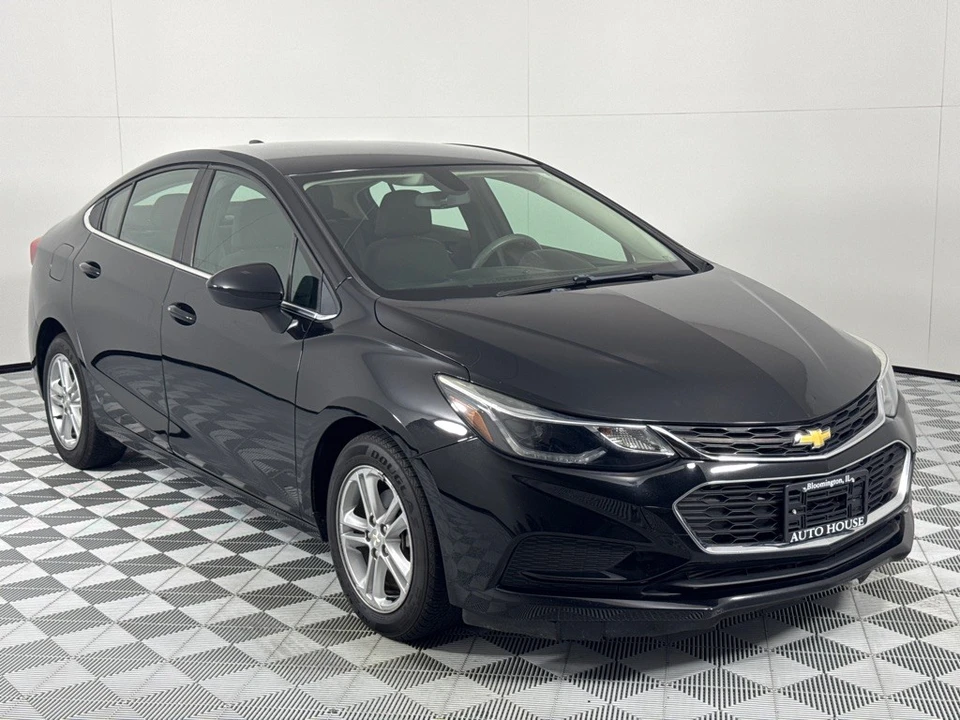 2018 Chevrolet Cruze - Image 3 of 12