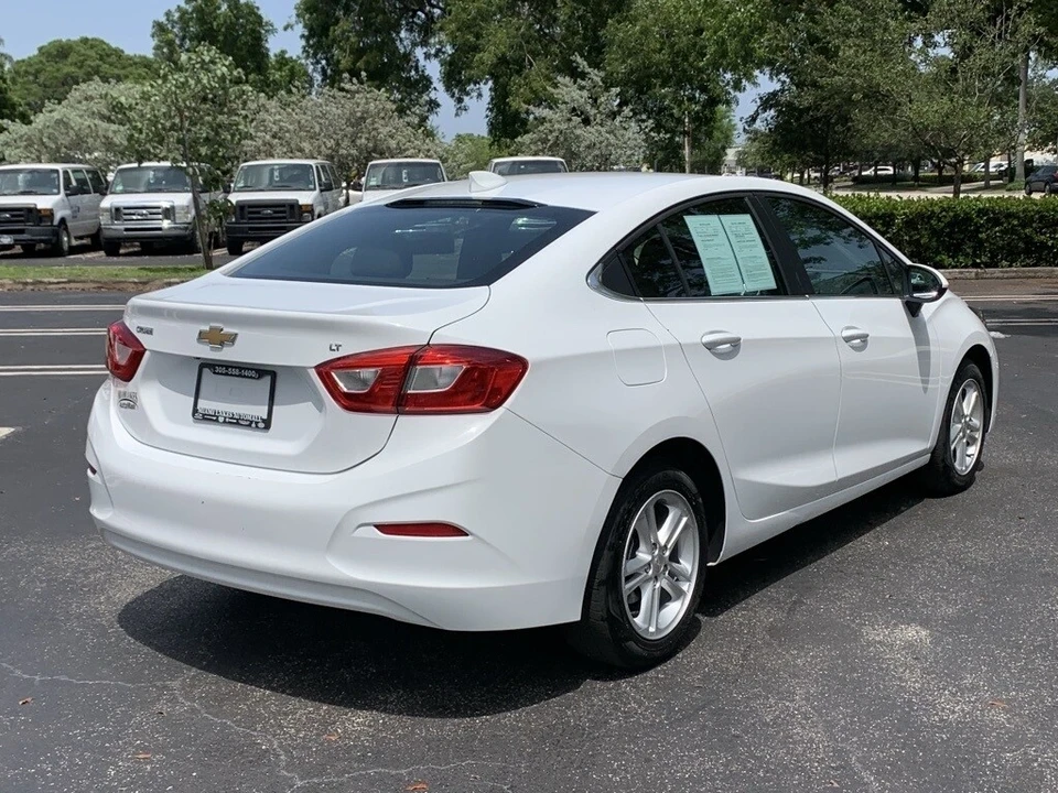 2018 Chevrolet Cruze - Image 3 of 12