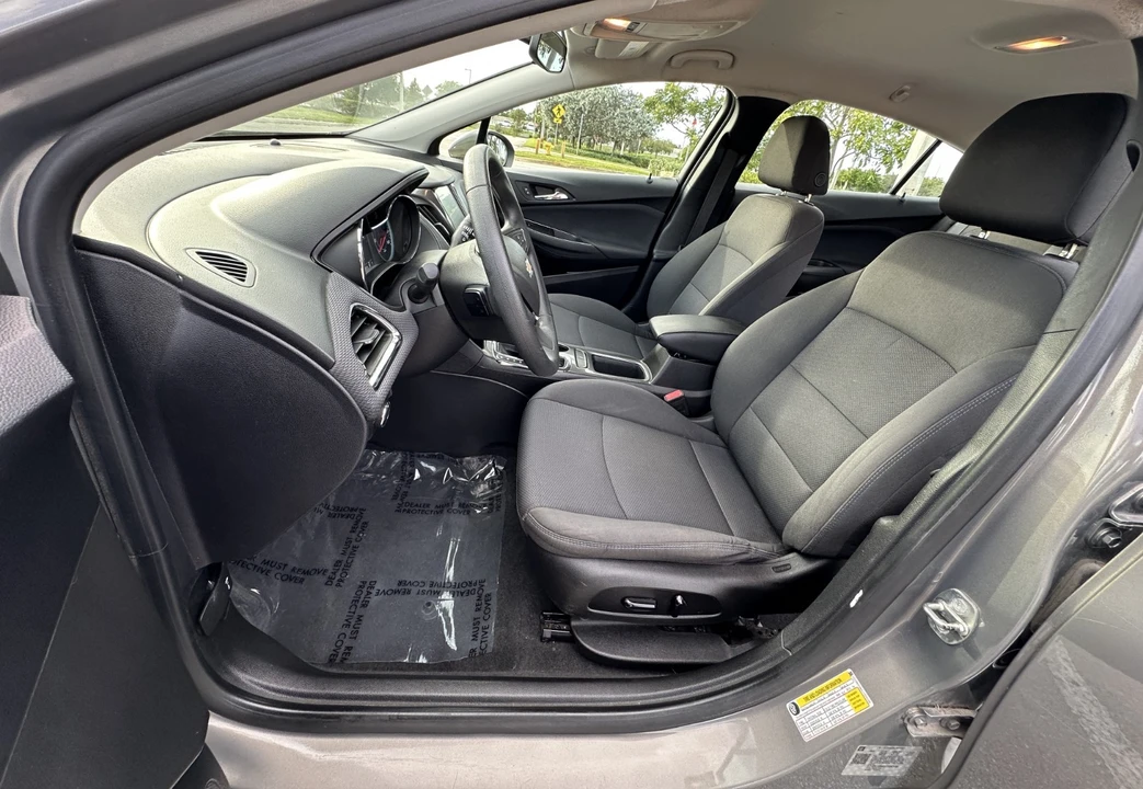 2018 Chevrolet Cruze - Image 12 of 21