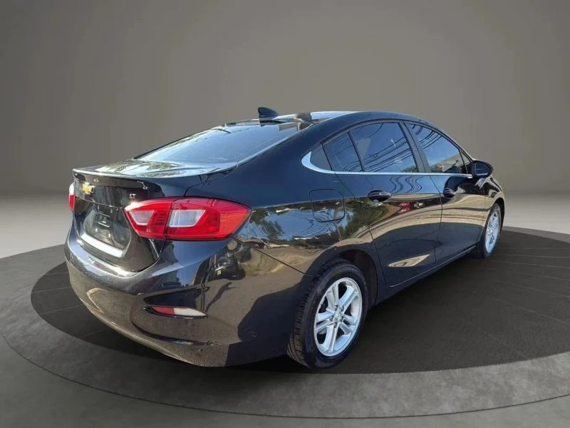 2018 Chevrolet Cruze - Image 5 of 12