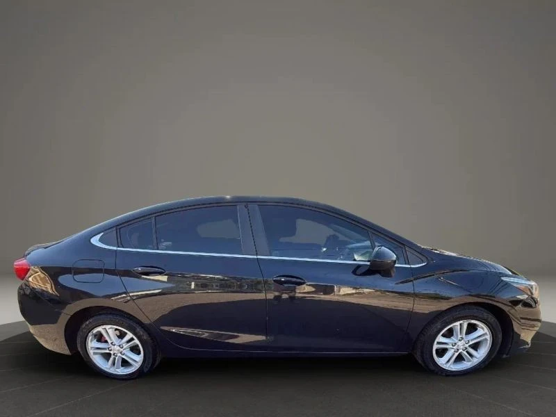 2018 Chevrolet Cruze - Image 4 of 12