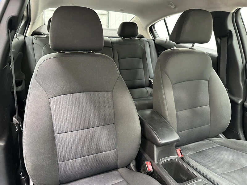 2018 Chevrolet Cruze - Image 20 of 21
