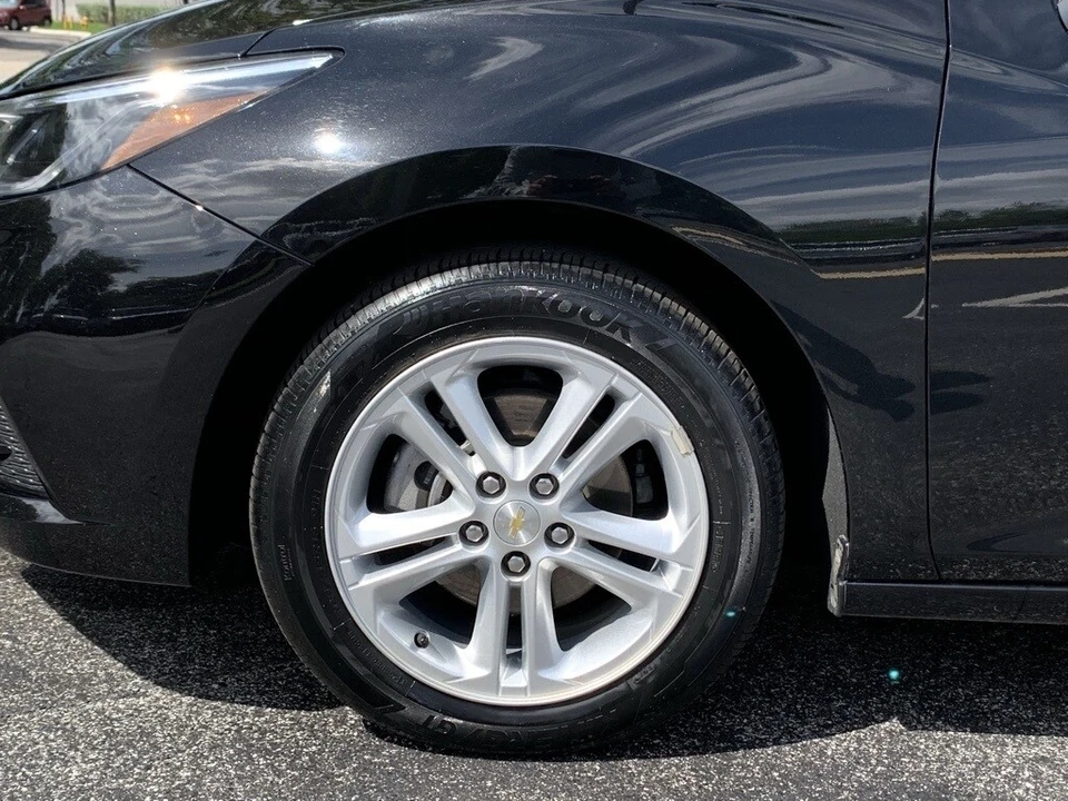 2018 Chevrolet Cruze - Image 11 of 12