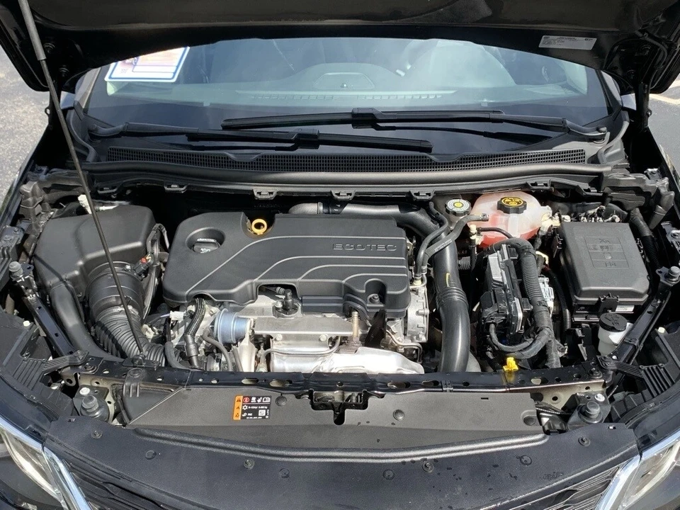 2018 Chevrolet Cruze - Image 10 of 12