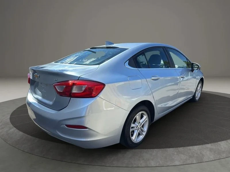 2018 Chevrolet Cruze - Image 5 of 12