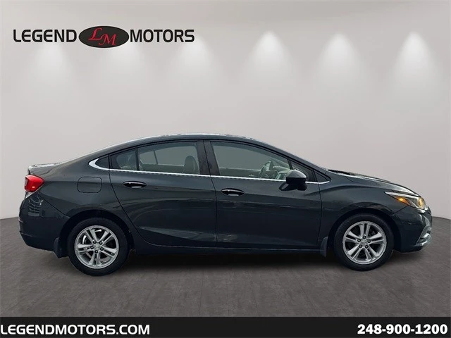 2018 Chevrolet Cruze - Image 8 of 12