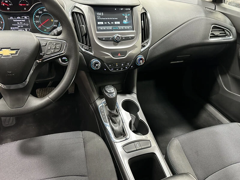 2018 Chevrolet Cruze - Image 9 of 21