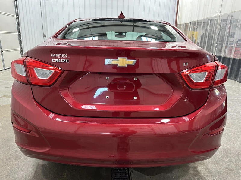 2018 Chevrolet Cruze - Image 14 of 21