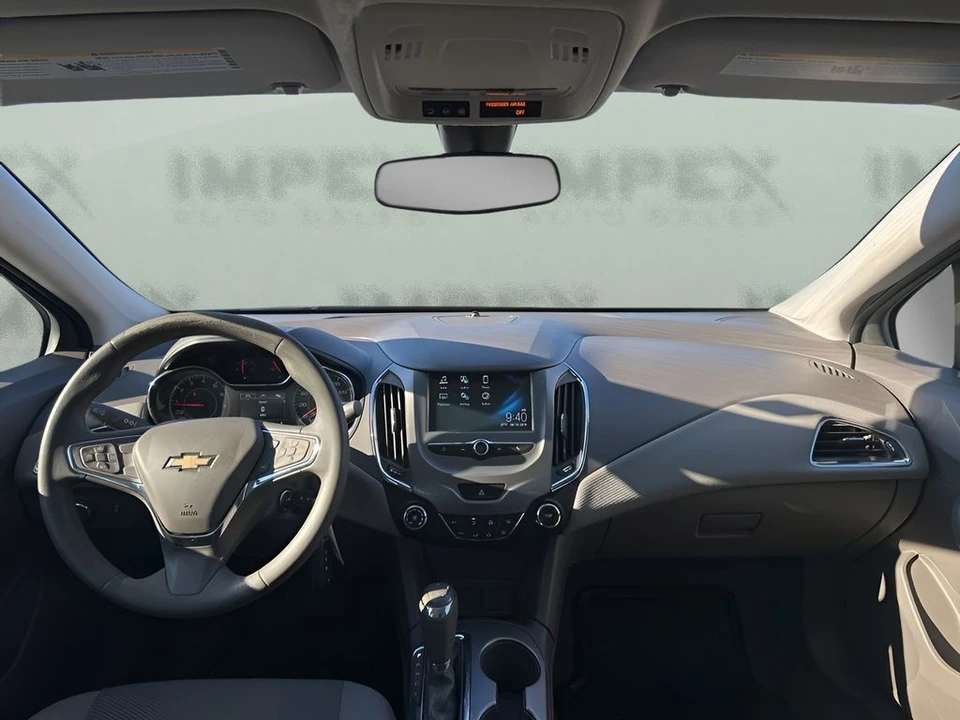 2018 Chevrolet Cruze - Image 11 of 12