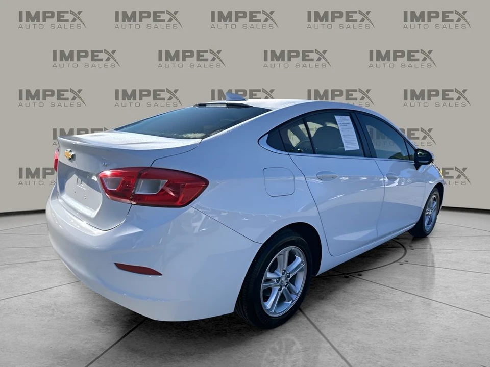 2018 Chevrolet Cruze - Image 5 of 12