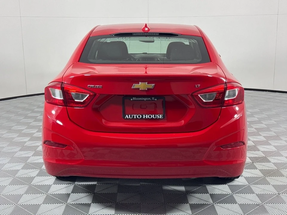 2018 Chevrolet Cruze - Image 6 of 12