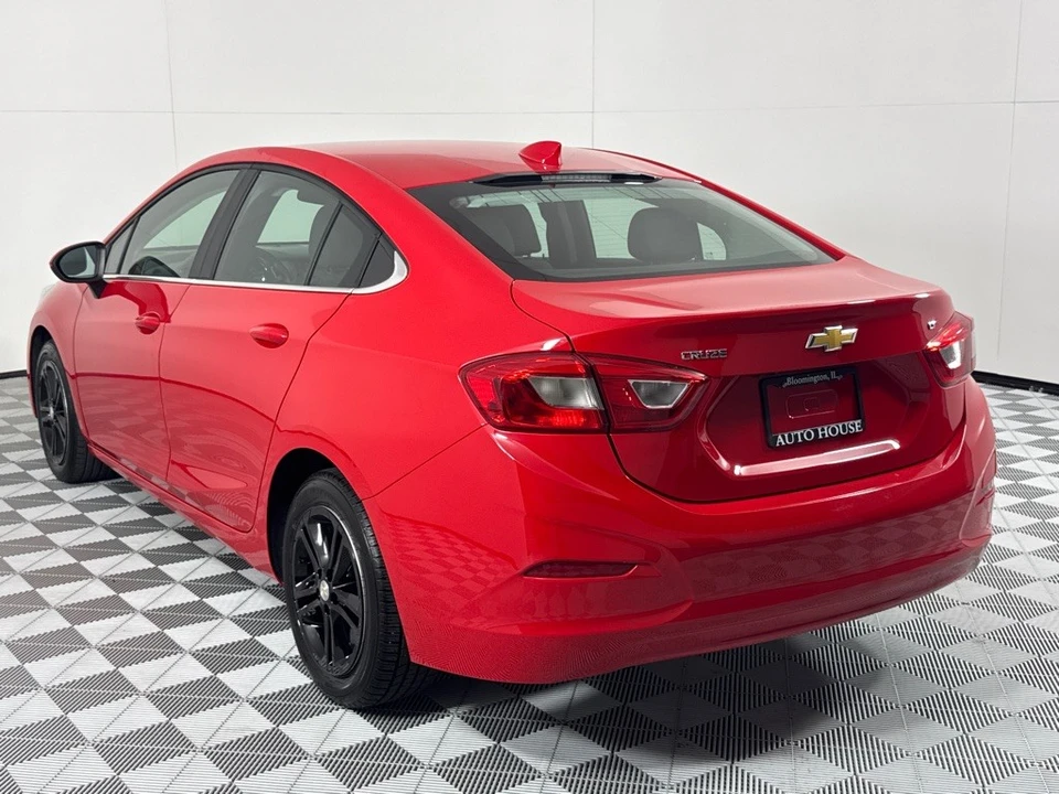 2018 Chevrolet Cruze - Image 7 of 12