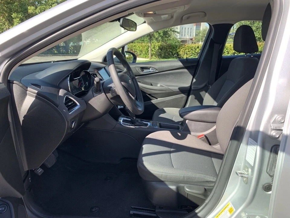 2018 Chevrolet Cruze - Image 5 of 12