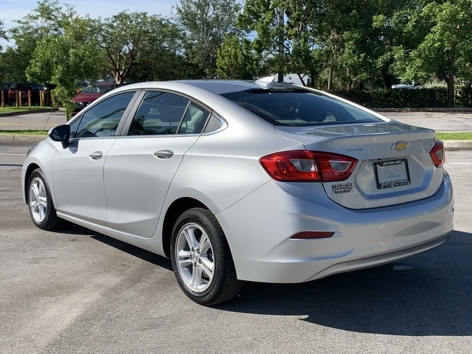 2018 Chevrolet Cruze - Image 4 of 12