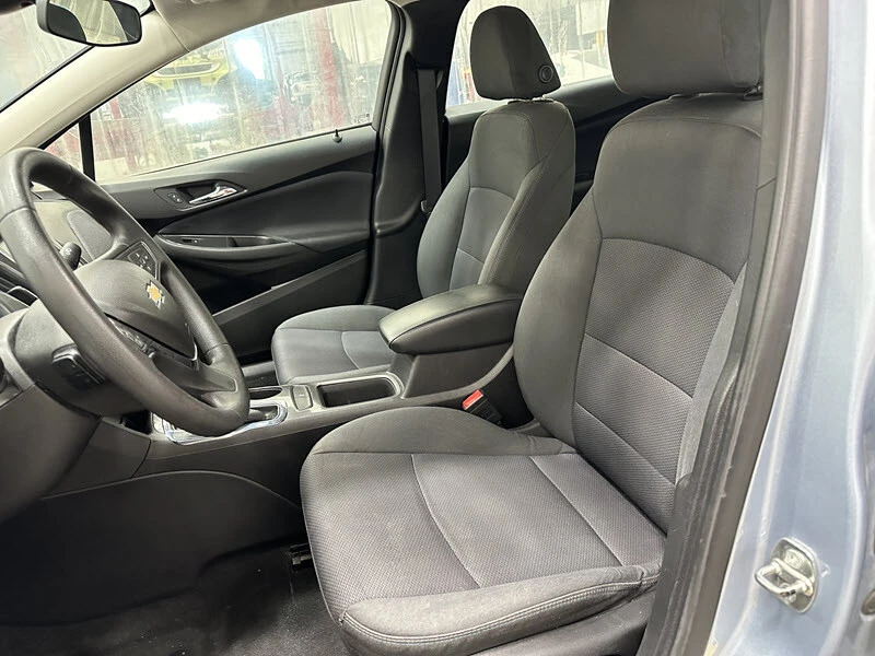2018 Chevrolet Cruze - Image 11 of 12