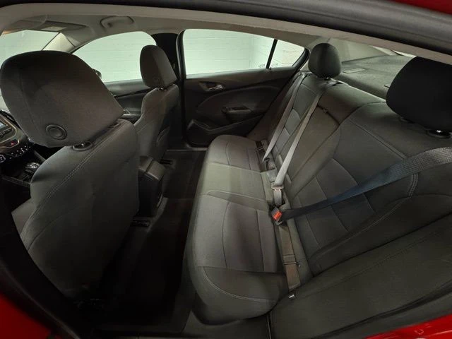 2018 Chevrolet Cruze - Image 10 of 12