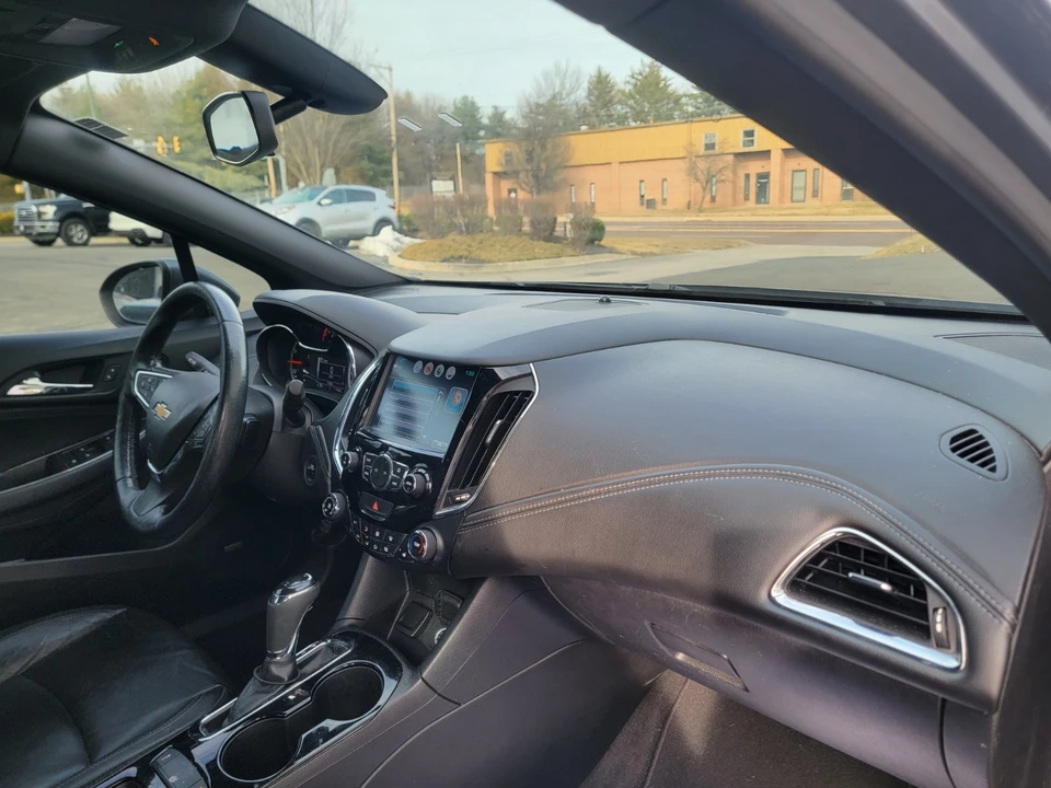2018 Chevrolet Cruze - Image 7 of 20