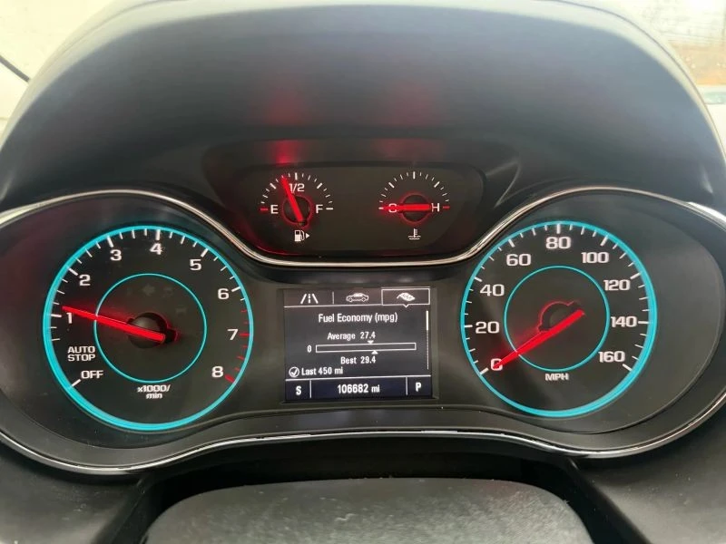 2018 Chevrolet Cruze - Image 10 of 12