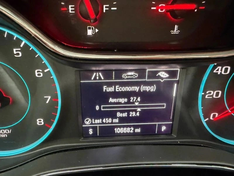 2018 Chevrolet Cruze - Image 11 of 12