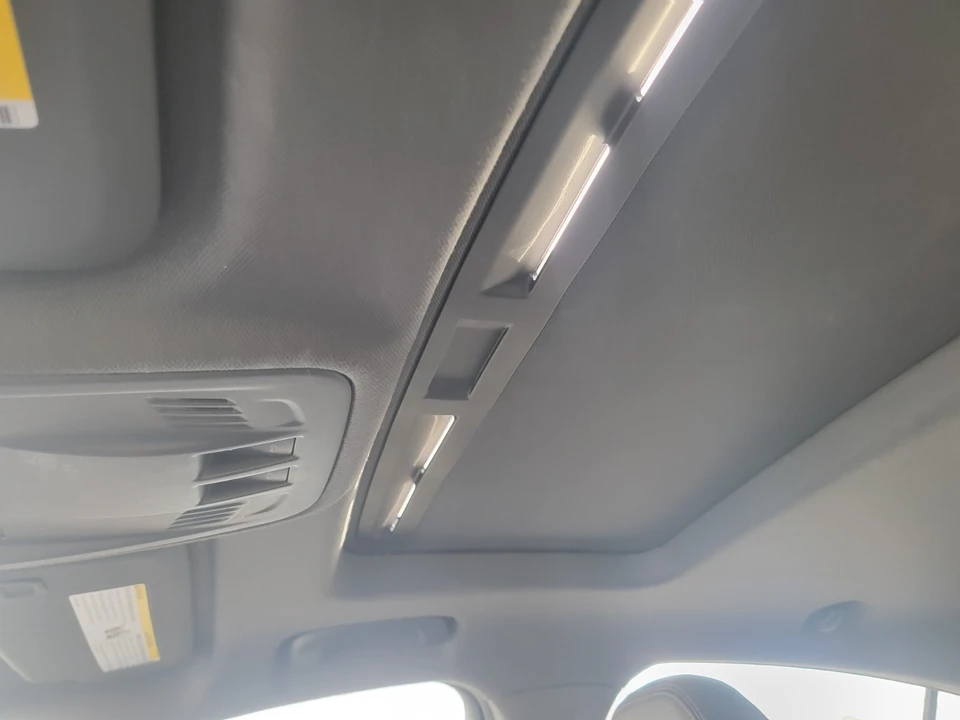 2018 Chevrolet Cruze - Image 17 of 20