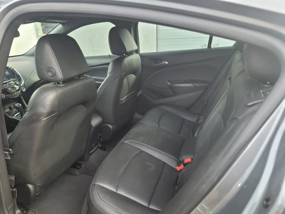 2018 Chevrolet Cruze - Image 12 of 20