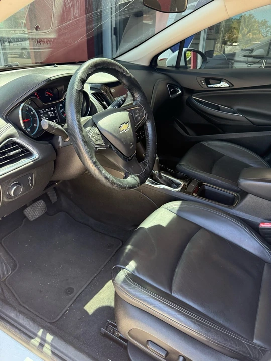 2018 Chevrolet Cruze - Image 6 of 10