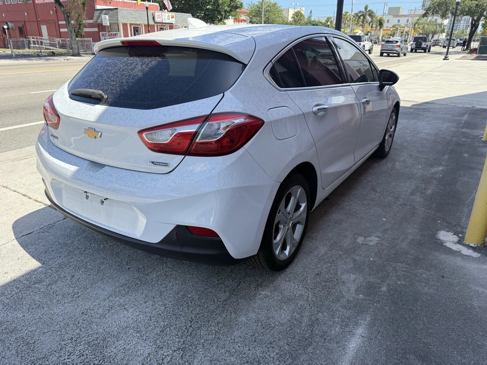2018 Chevrolet Cruze - Image 4 of 10
