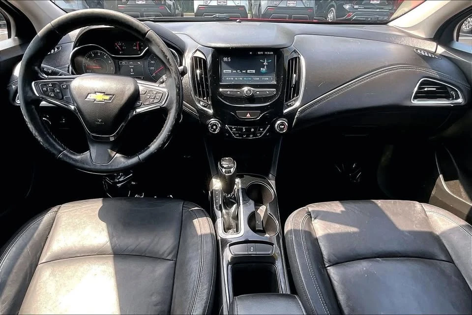 2018 Chevrolet Cruze - Image 14 of 20