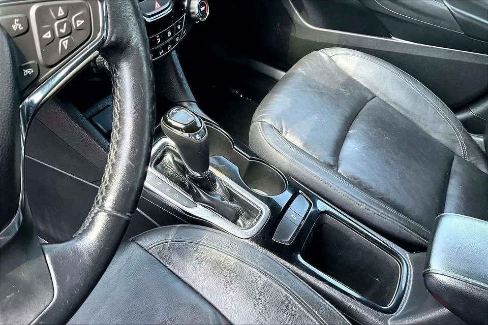 2018 Chevrolet Cruze - Image 16 of 20