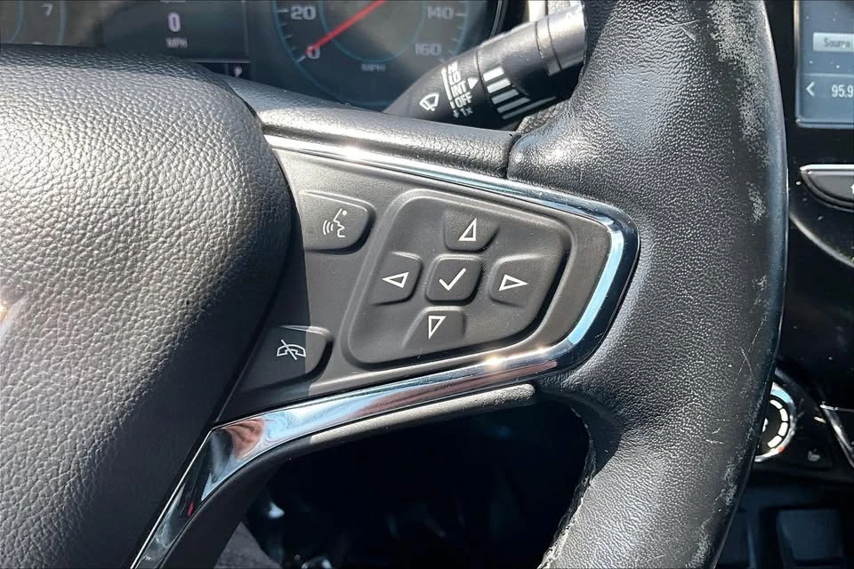 2018 Chevrolet Cruze - Image 18 of 20