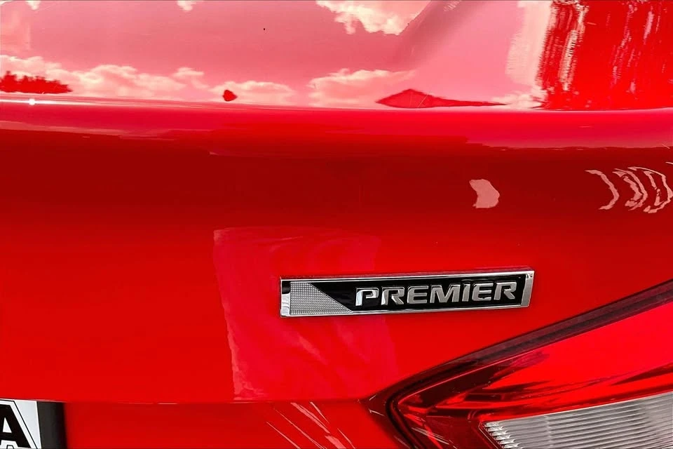 2018 Chevrolet Cruze - Image 8 of 20