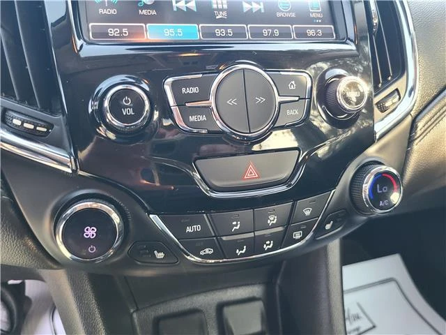2018 Chevrolet Cruze - Image 19 of 21