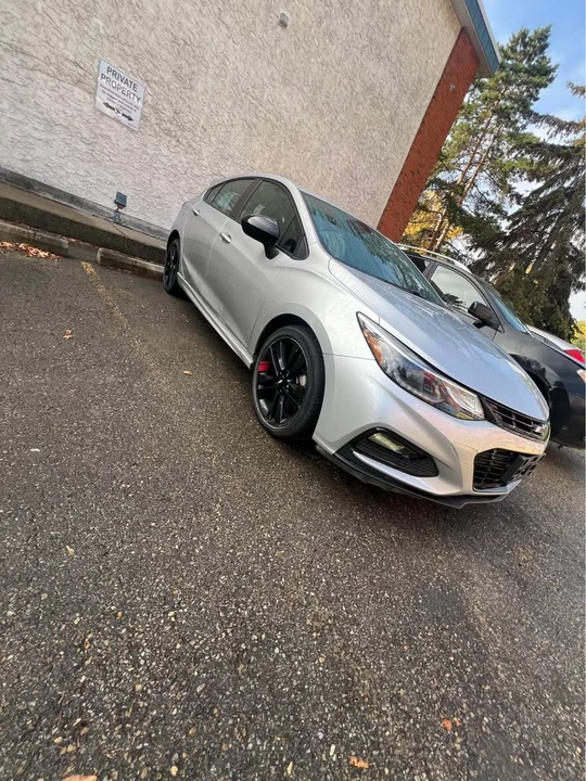 2018 Chevrolet Cruze - Image 5 of 12