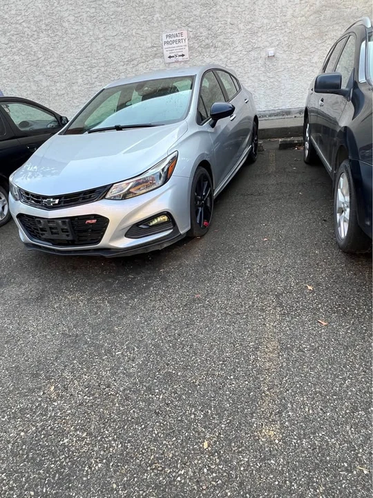 2018 Chevrolet Cruze - Image 2 of 12