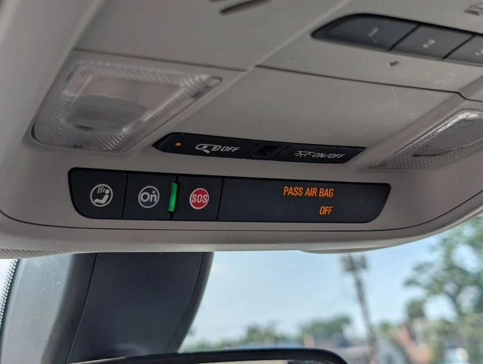 2018 Chevrolet Equinox - Image 19 of 20