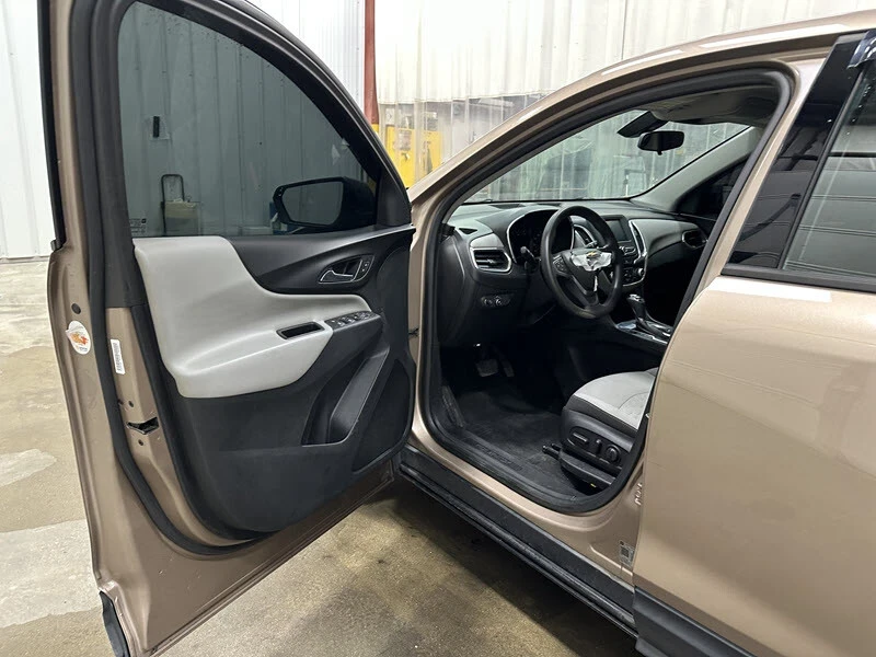 2018 Chevrolet Equinox - Image 8 of 21