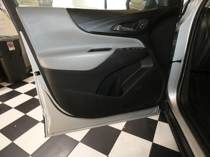 2018 Chevrolet Equinox - Image 20 of 21