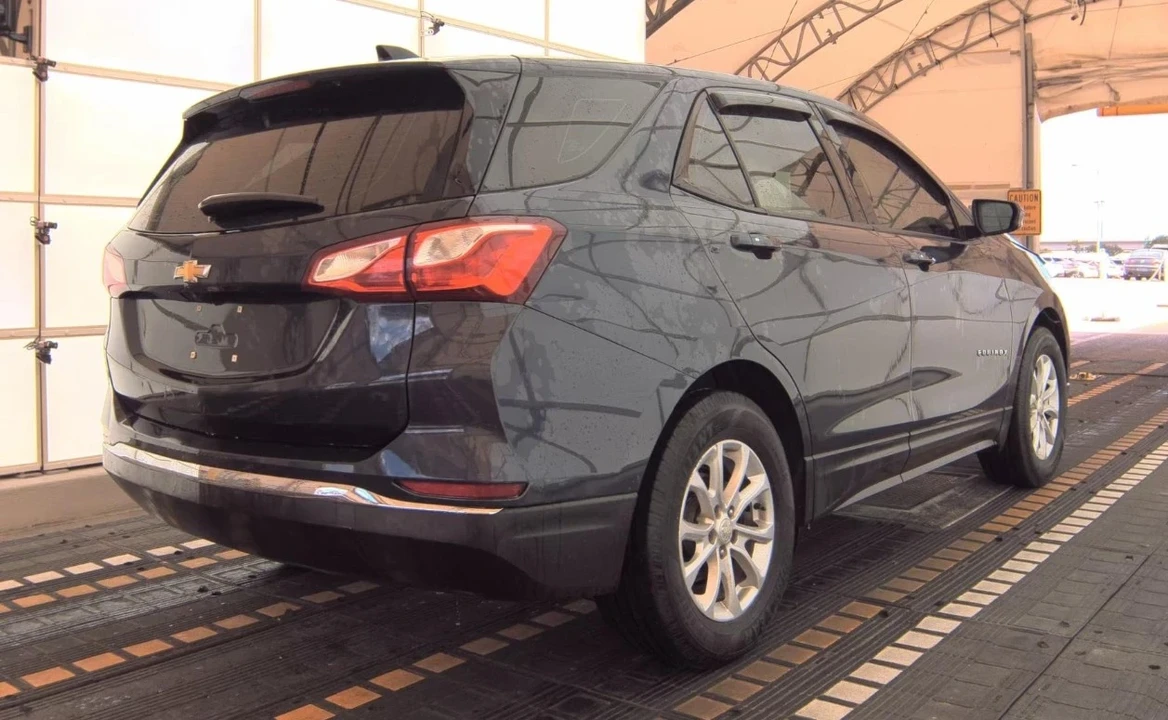 2018 Chevrolet Equinox - Image 4 of 11