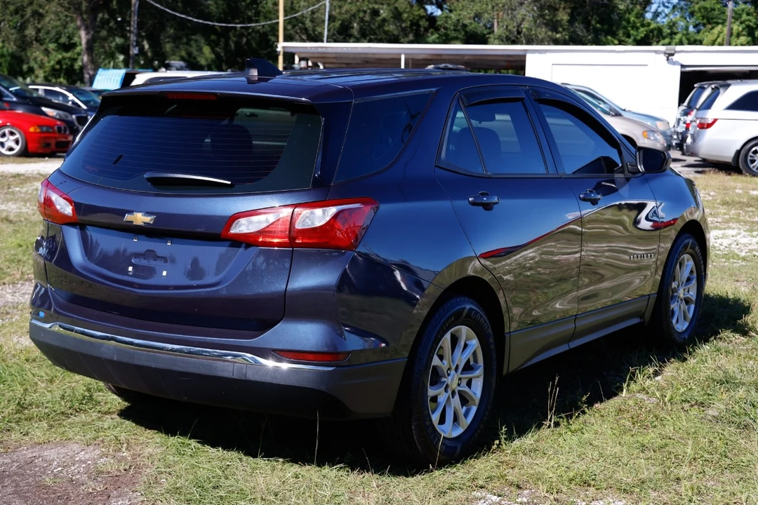 2018 Chevrolet Equinox - Image 11 of 12