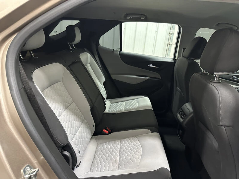 2018 Chevrolet Equinox - Image 19 of 21