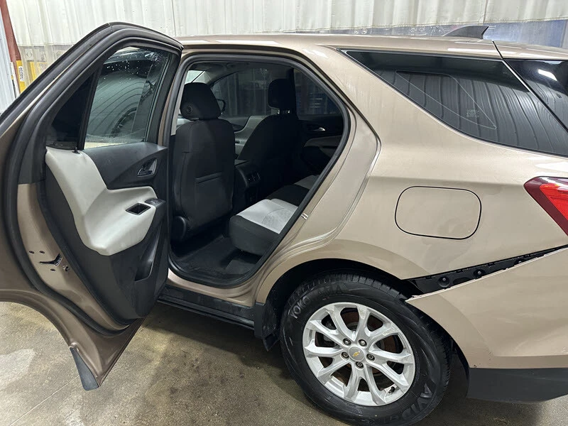 2018 Chevrolet Equinox - Image 12 of 21