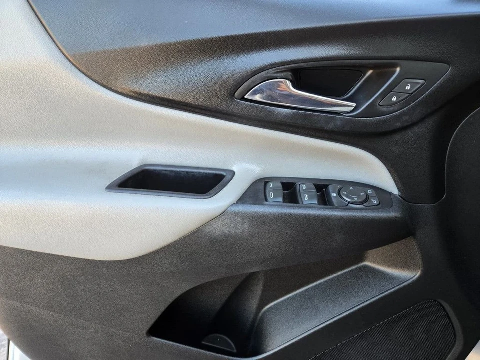 2018 Chevrolet Equinox - Image 14 of 20