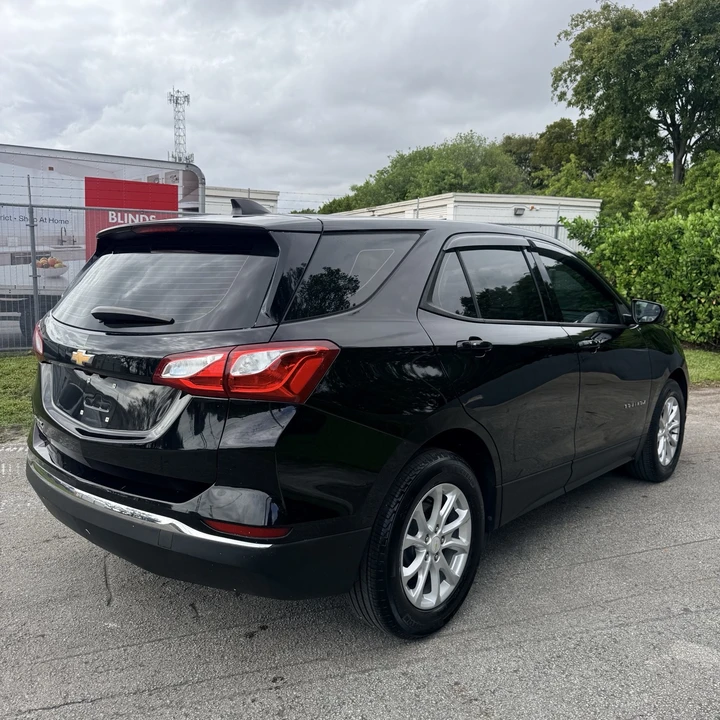 2018 Chevrolet Equinox - Image 5 of 12