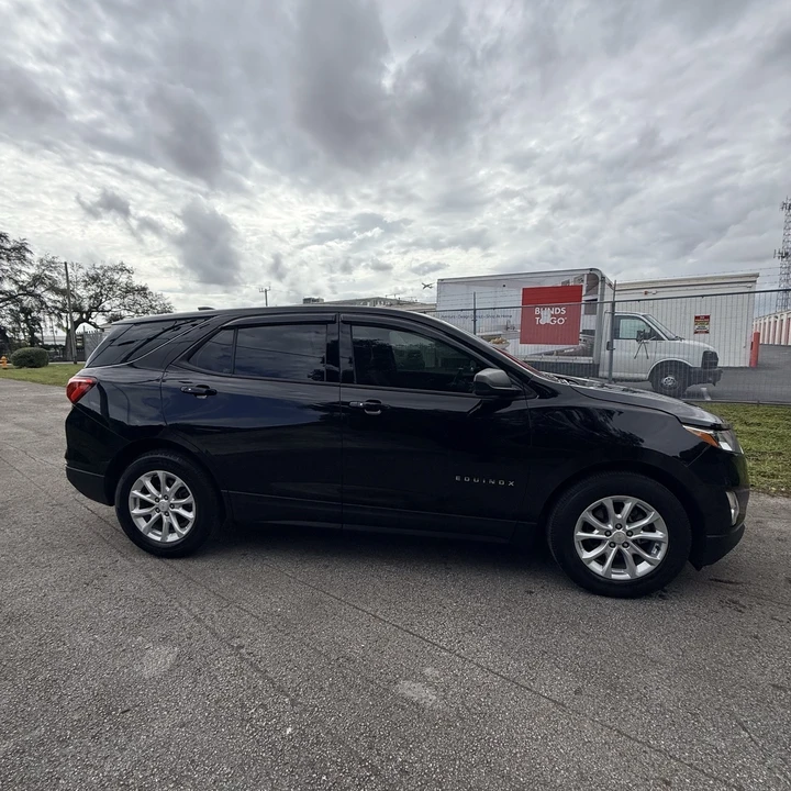 2018 Chevrolet Equinox - Image 4 of 12