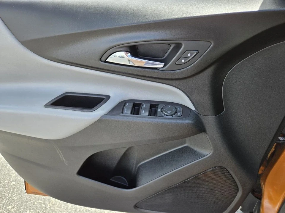 2018 Chevrolet Equinox - Image 16 of 20
