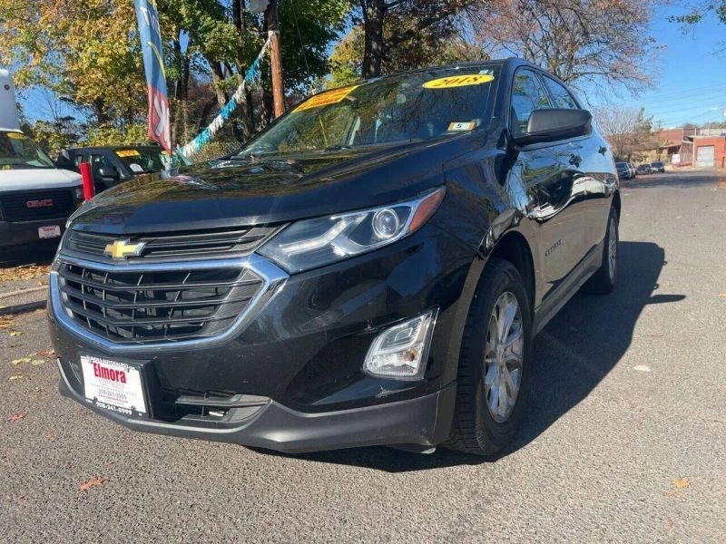 2018 Chevrolet Equinox - Image 2 of 12